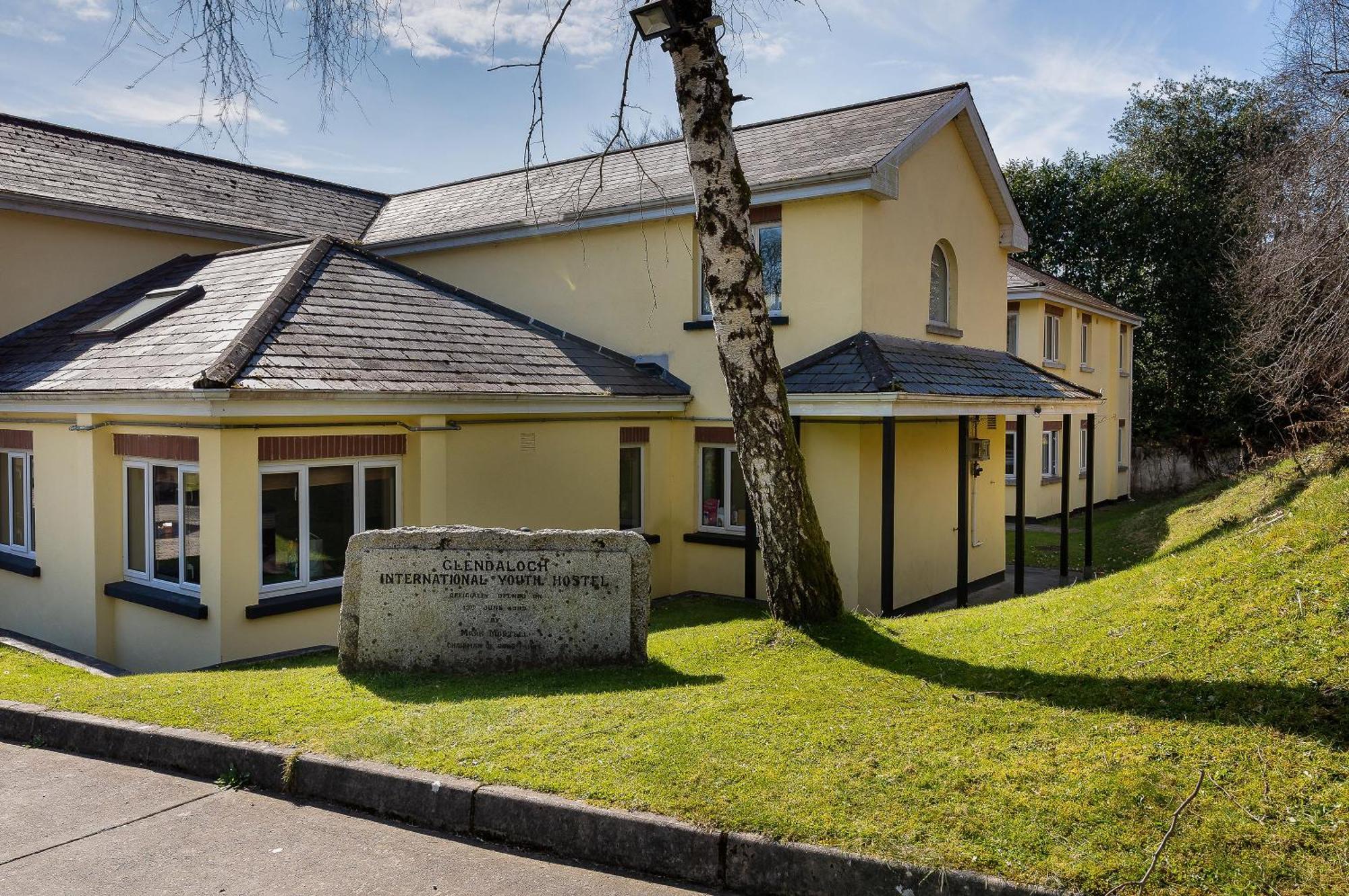 Glendalough International Youth Hostel Laragh Εξωτερικό φωτογραφία