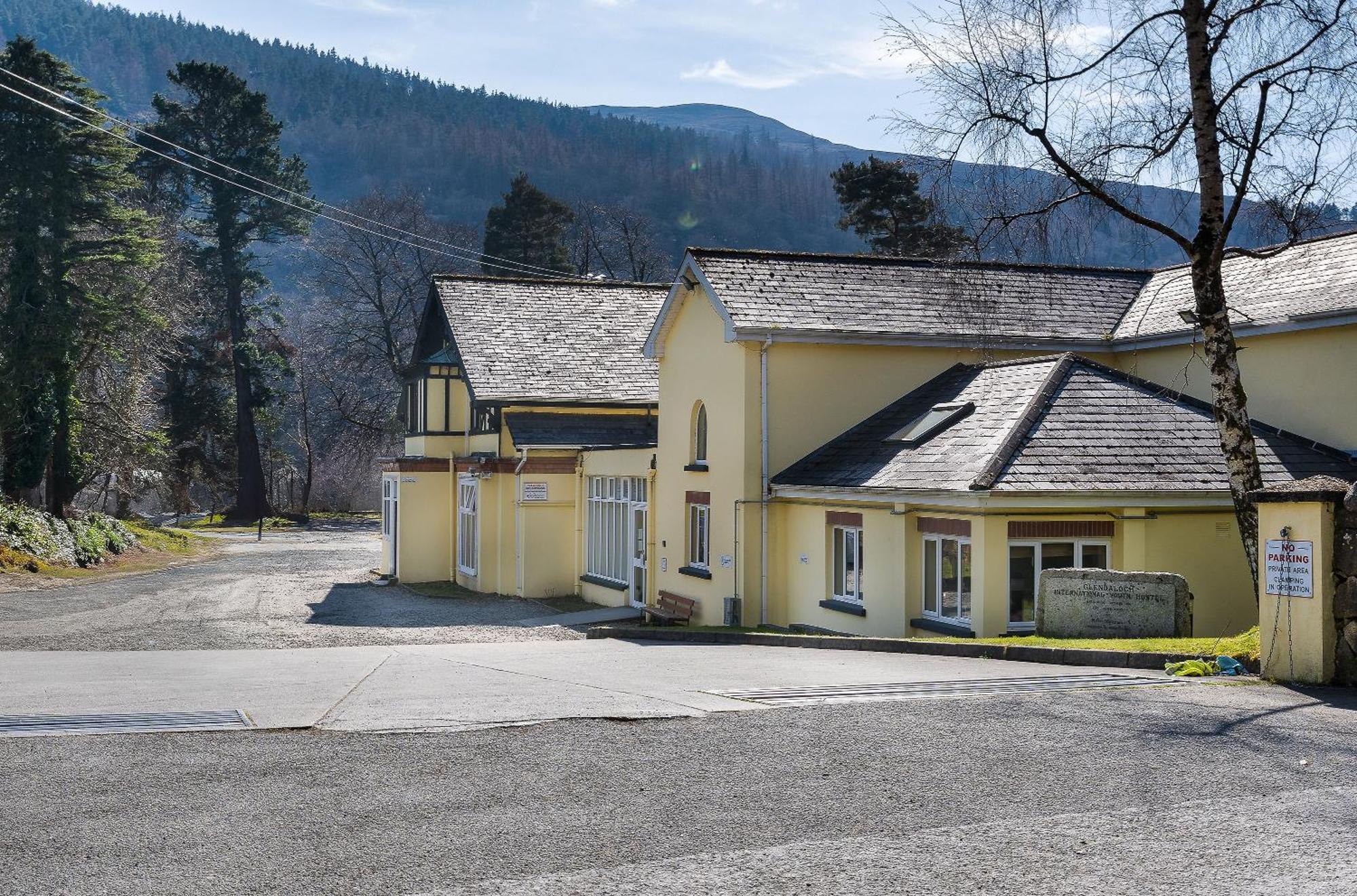Glendalough International Youth Hostel Laragh Εξωτερικό φωτογραφία